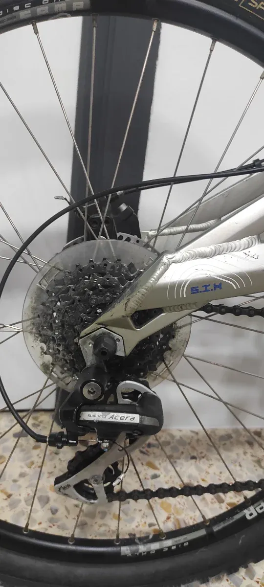 Bicicleta Rockrider 6.3 Doble Suspensión.