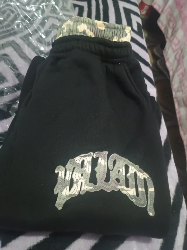 Chándal negro Tallas S M