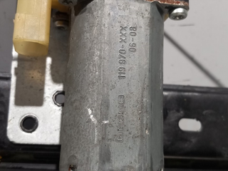 ELEVALUNAS TRASERO DERECHO VOLVO XC90 B8444S 1199