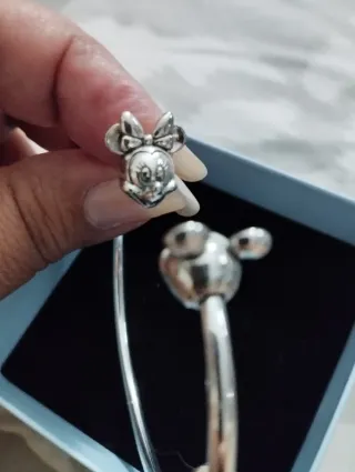 Pulsera Pandora abierta + 3 charms talla 19