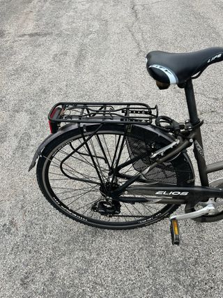 Bici da donna Elios con cestino