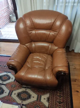 Sofá y dos butacas de Piel Marrón