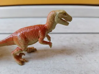 Set 7 Giocattoli Miniature Drago Triceratopo