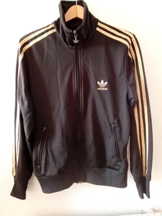 Chaqueta Adidas Negra y Dorada