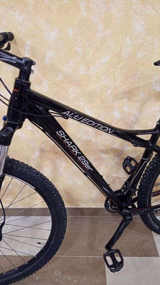 Bicicleta Montaña 29 Aluminio SHARK