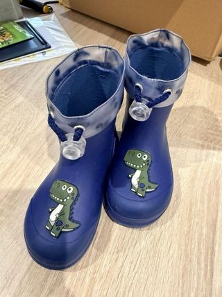 Botas de agua niño dinosaurio azul