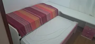 Cama nido con escritorio y cajones