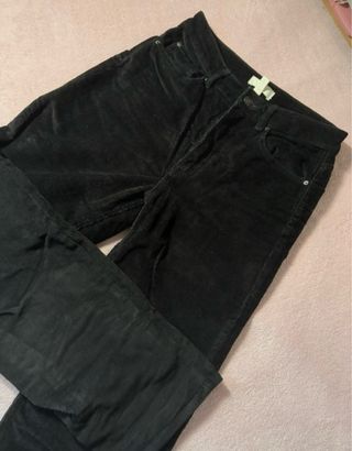 Pantalón de pana negro