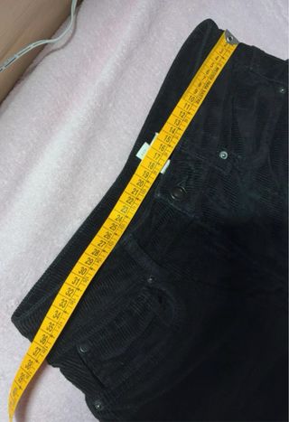 Pantalón de pana negro