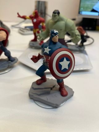 Disney Infinity 2.0 Avengers PS4 Set