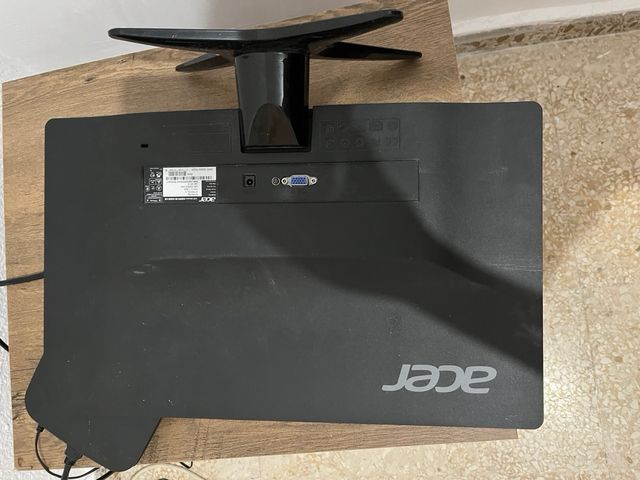 Monitor Acer Negro Pequeño