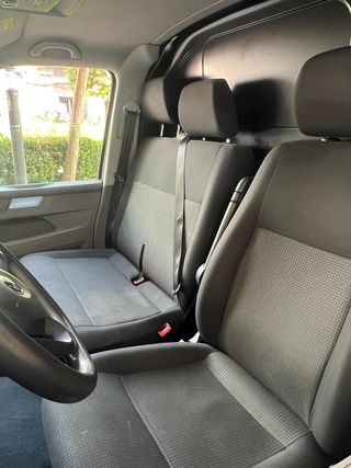 Volkswagen Transporter T7 2020 isotermo