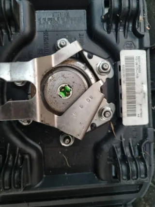Airbag y volante Renault Vivaro