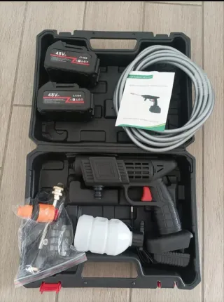 Idropulitrice a doppia batteria 48V valigetta