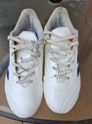 Botas de fútbol blancas, talla 36
