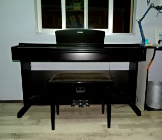Piano Eléctrico Yamaha Profesional