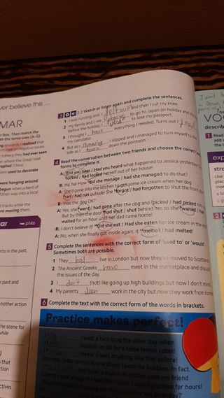 Gold Experience 2nd Edition B1 Student's Book w...
