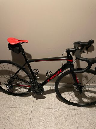 Bicicleta de carretera Trek Negra/Roja