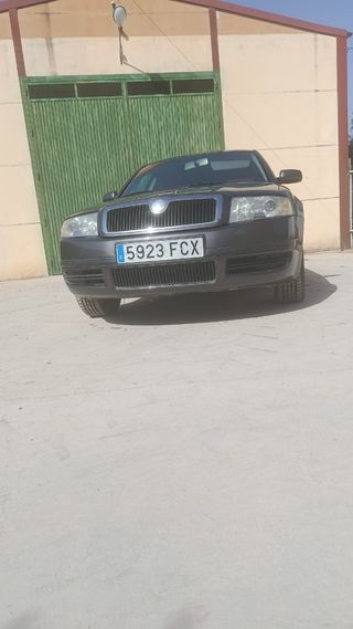 Skoda Superb 2006