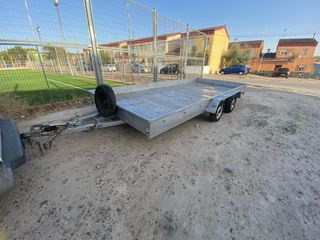 Remolque plataforma
