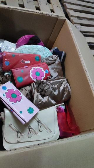 Lote 300 piezas bazar nuevo