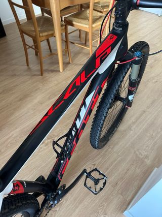BICI SCOTT SCALE 930 IN CARBONIO