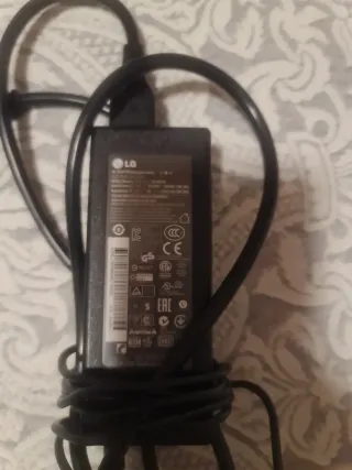 Cargador LG