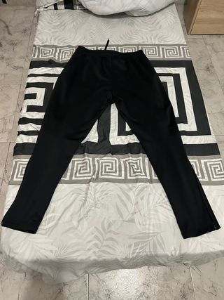 Pantalón Adidas 