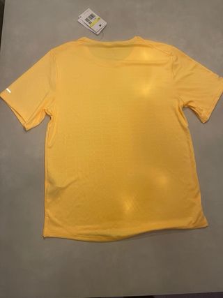 Camiseta Nike Running Dri-Fit 