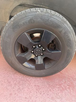 Neumáticos Kumho poco uso 