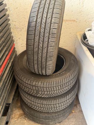 Neumáticos Kumho poco uso