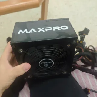 Fuente Alimentación Enermax 700W 80 Plus