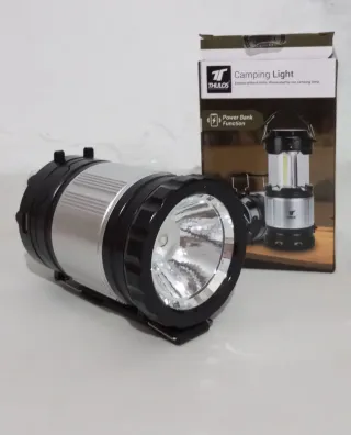 Linterna  Recargable Solar camping Pawebank.