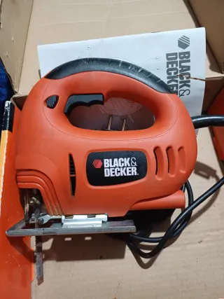 Caladora Black & Decker Naranja