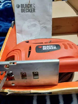 Caladora Black & Decker Naranja