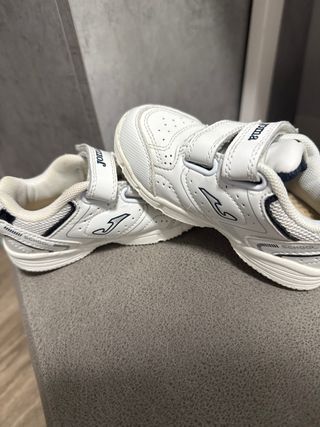 Zapatillas Joma niño blancas