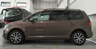 Volkswagen - Touran - 7 Plazas
