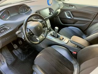 Peugeot 308 2015