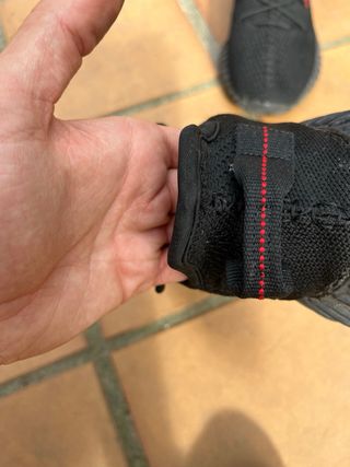 Adidas Yeezy Boost 350 V2 Negro Rojo
