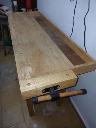 Mesa de carpintero de madera