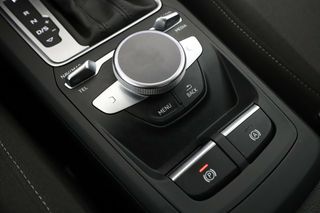 Audi Q2 35 TDI S line
