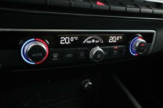Audi Q2 35 TDI S line
