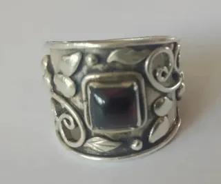 Anillos Plata Ley Diseño Corazones y Piedra