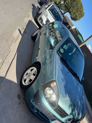 Renault Clio 2003