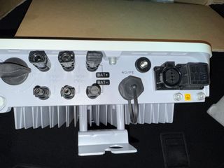 Inversor Híbrido Huawei SUN200 4KW