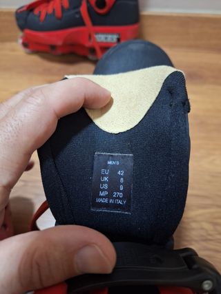 Patines Roces Rojos/Negros Talla 42, con protegión