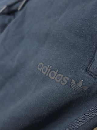 Pantalón Adidas Originals azul marino M