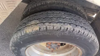 Nissan Cabstar 2007,pegatina medioambiental