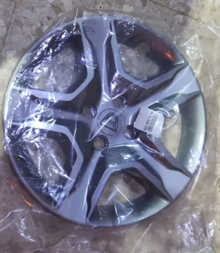 2 Tapacubos Dacia 16" Nuevos