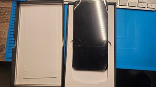 Nuovo schermo OLED per iPhone X.